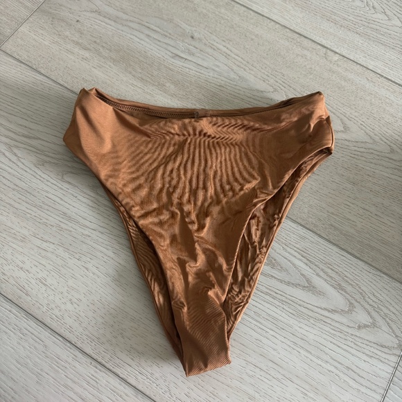 Skims bikini bottom - Picture 1 of 1